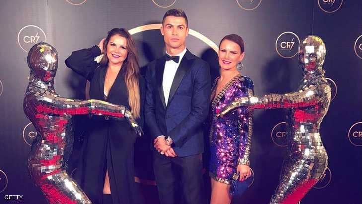 شقيقتا رونالدو تدخلان على خط الكرة الذهبية: المافيا السبب شقيقتا رونالدو تدخلان على خط الكرة الذهبية: المافيا السبب