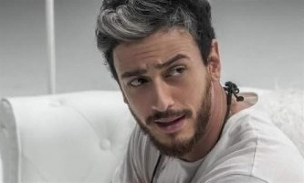 &ldquo;سعد لمجرد&rdquo; يحاول الانتحار داخل سجنه.. ومحاميه: يعاني من اكتئاب حاد