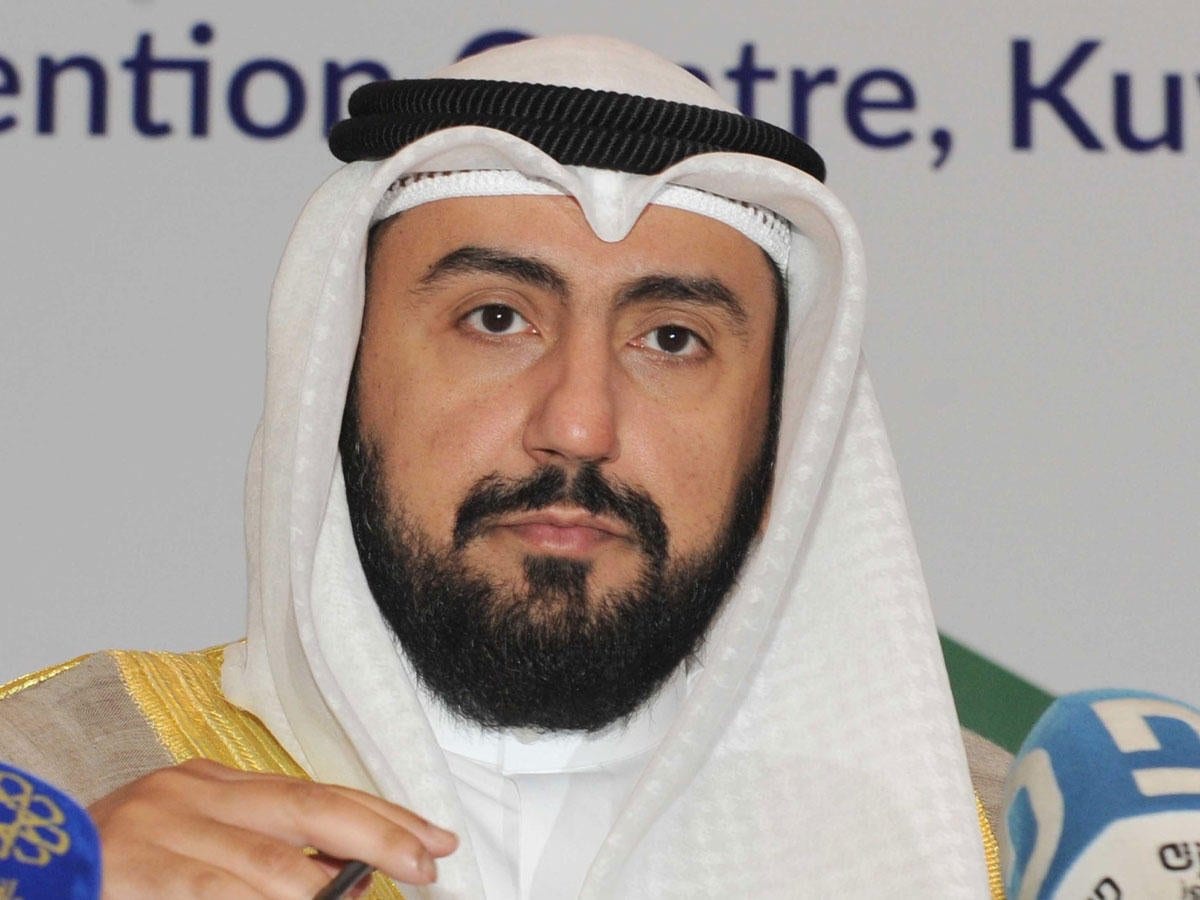 وزير الصحة يمدد إعفاء &ldquo;البدون&rdquo; المنتهية‭ ‬بطاقاتهم‭ ‬الأمنية‭ ‬من رسوم الخدمات الصحية حتى ابريل المقبل