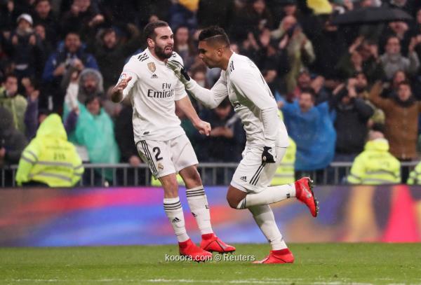 ريال مدريد يعبر إشبيلية بثنائية مستحقة