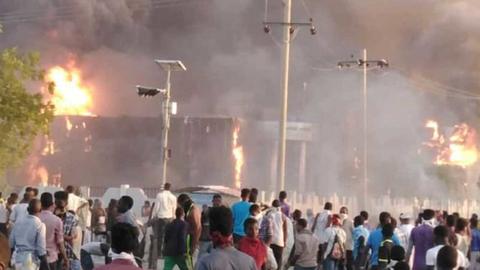 احتجاجات #السودان.. أزمات اقتصادية متعاقبة تفجّر هبّة شعبية جديدة