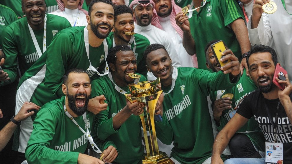منتخب السعودية يتوج ببطولة الخليج ال 16 لكرة السلة - جريدة ...