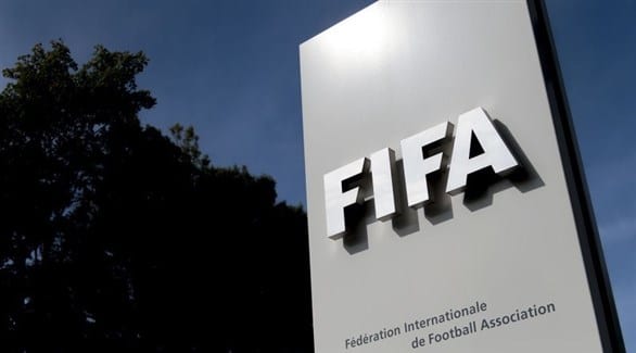 &ldquo;فيفا&rdquo; يوقف رئيس الاتحاد الغامبي لكرة القدم لإدانته بالرشوة والفساد