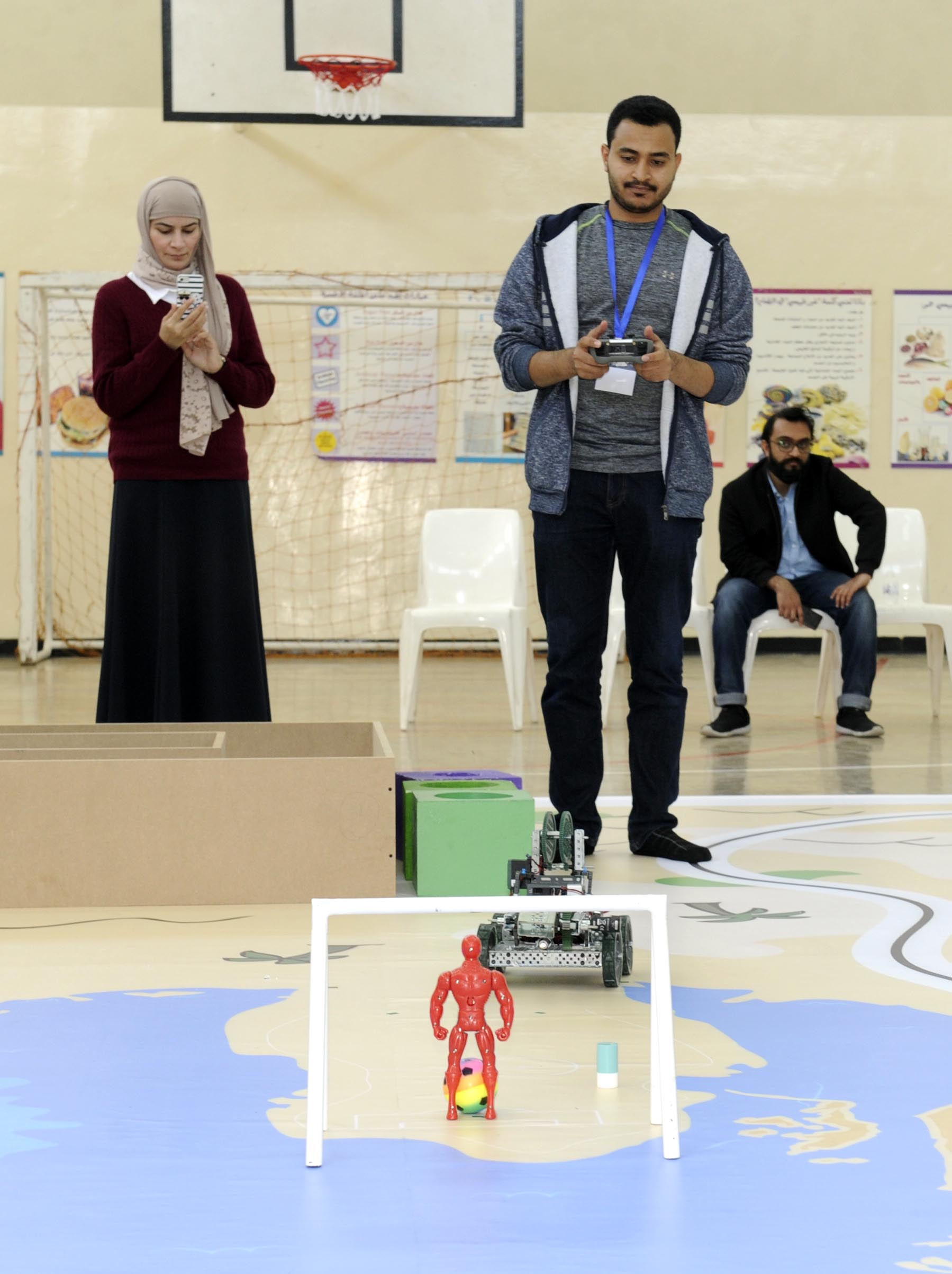 جامعة &ldquo;الشرق الأوسط&rdquo; تمثل الكويت بنهائيات مسابقة الروبوت الخليجية في الامارات أبريل المقبل