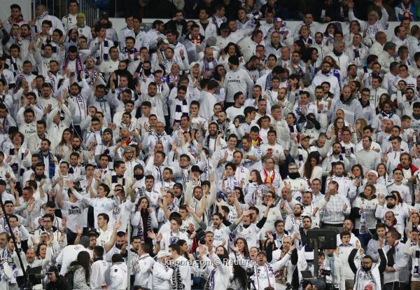 بالفيديو .. جماهير ريال مدريد تثور ضد بيريز