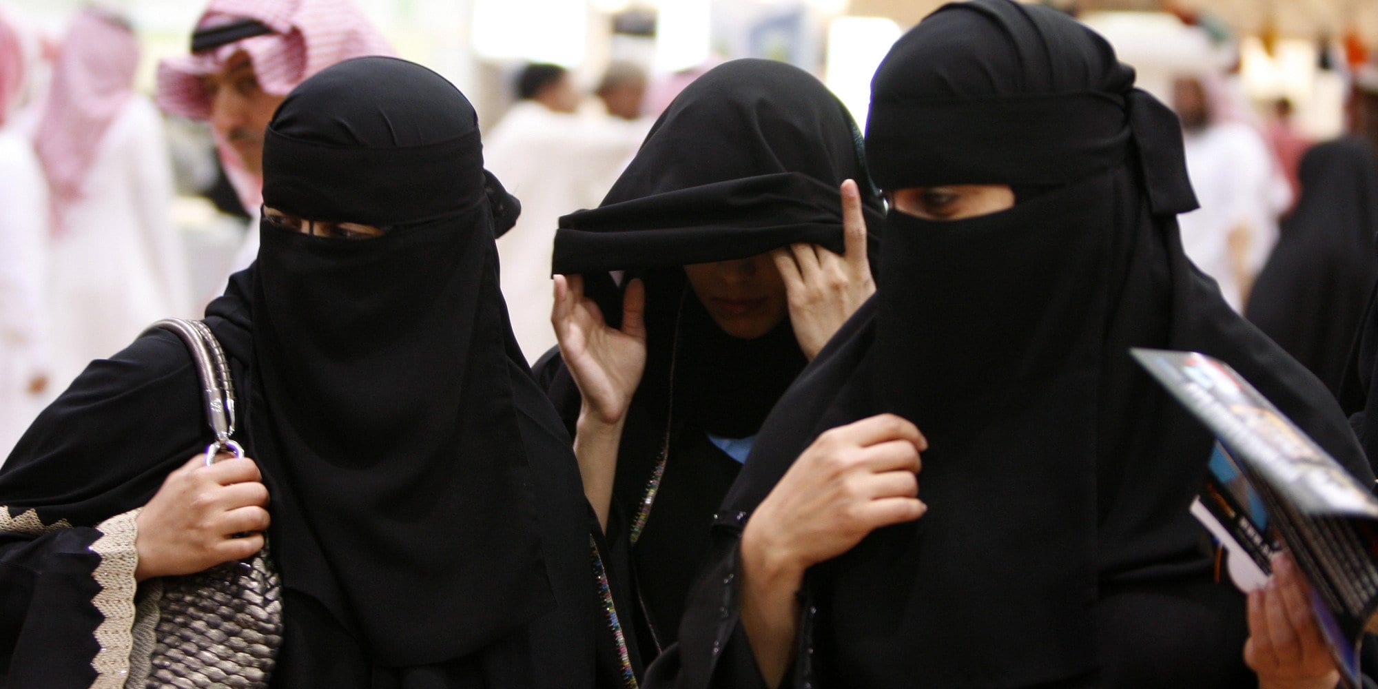 #السعودية.. تفعيل خاصية إشعار المرأة بطلاقها عبر الرسائل النصية SMS