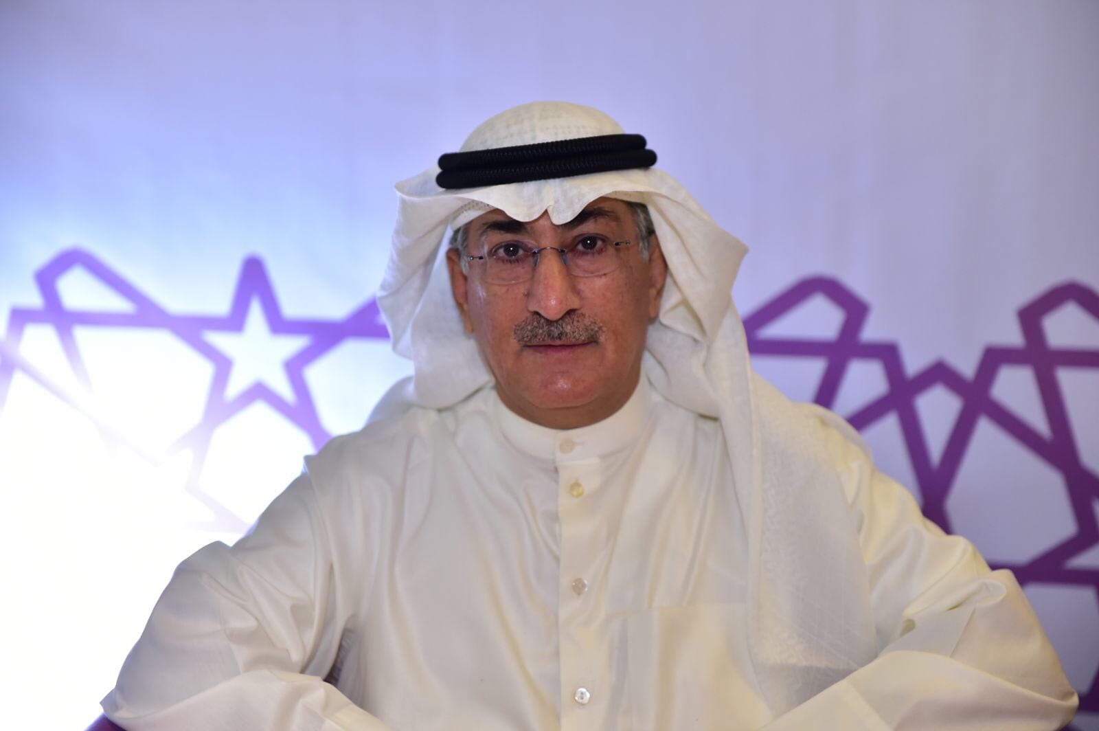 عيسى رمضان: أمطار متفرقة بعد منتصف الليل وفجر الغد.. ثم يبرد الطقس