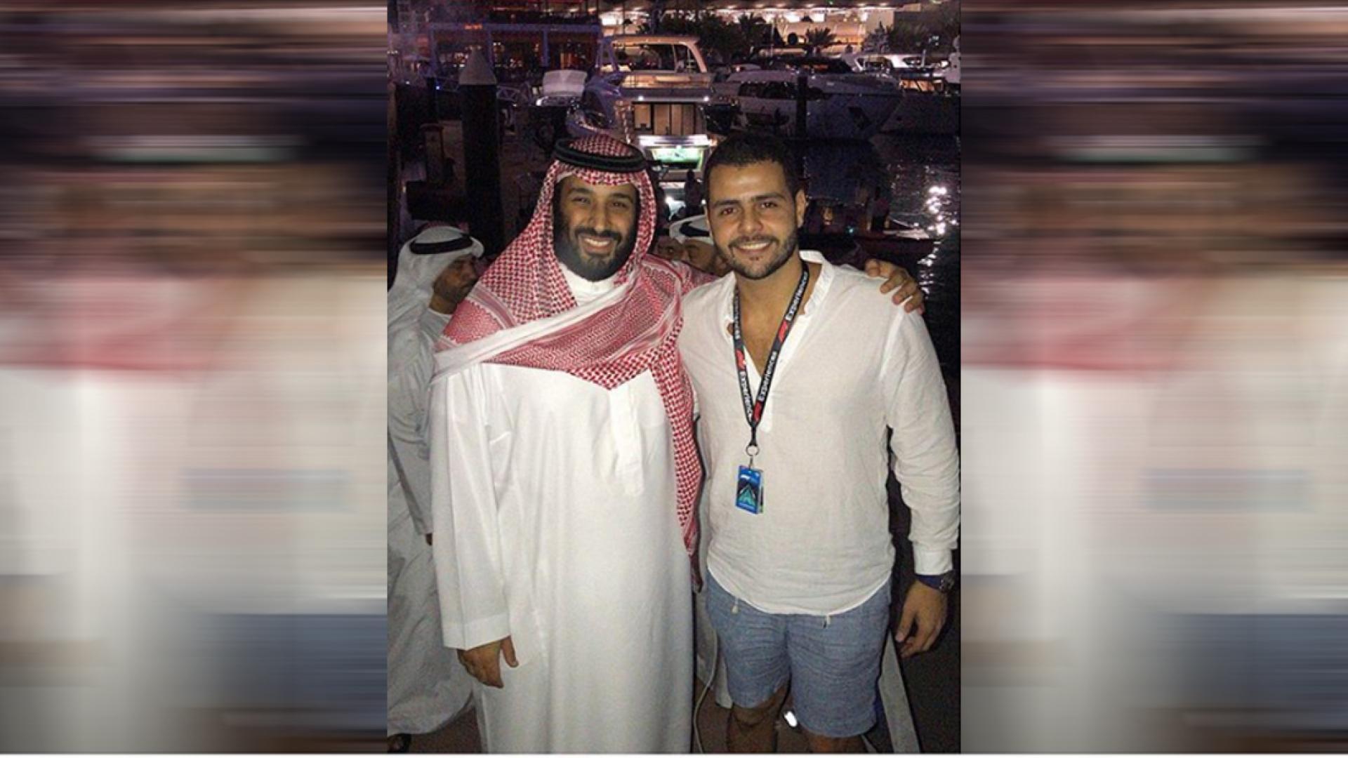 نشطاء يتداولون صورة لـ&rdquo;محمد خاشقجي&rdquo; وولي عهد السعودية بالإمارات