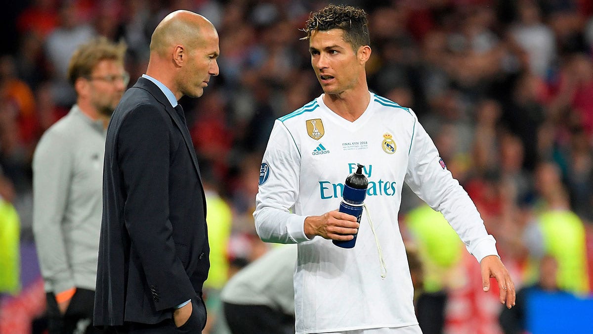 هل توقع زيدان مستقبل ريال مدريد الكارثي قبل رحيله؟
